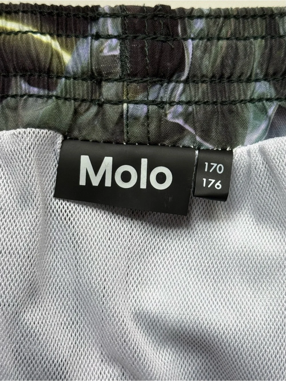 Molo teen boys